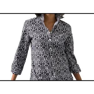Chicos Black White Button Front Ikat Print Size 14 No-Iron Stretch Blouse NWT